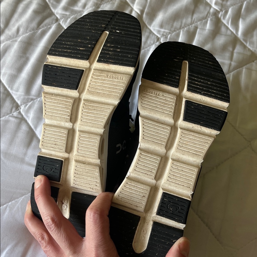 On Running Kids Black and White Athletic Shoes - Picture 4 of 5